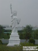自由女神像