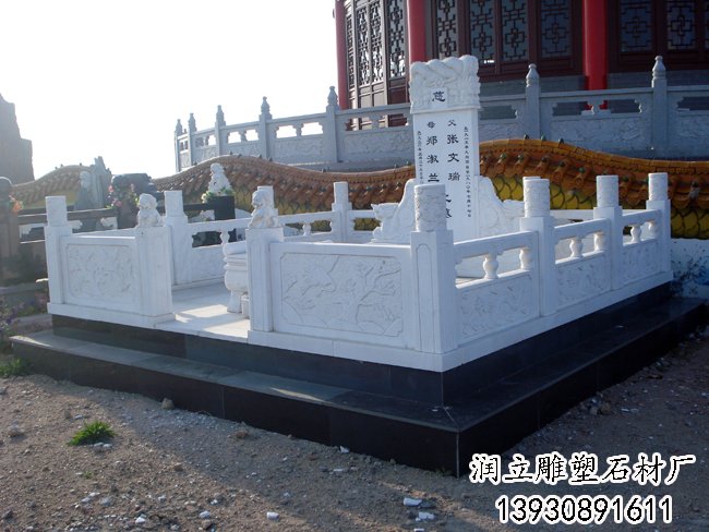 汉白玉墓碑
